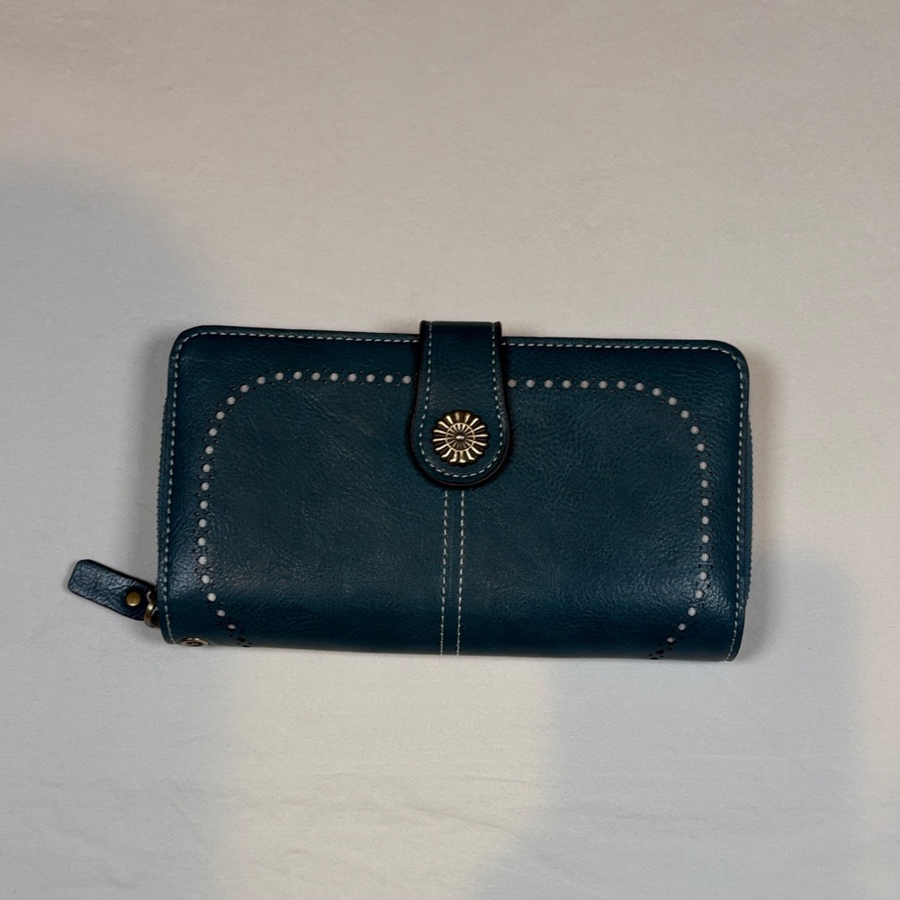Women's Teal Zip-Around Wallet with Decorative Sunburst Snap